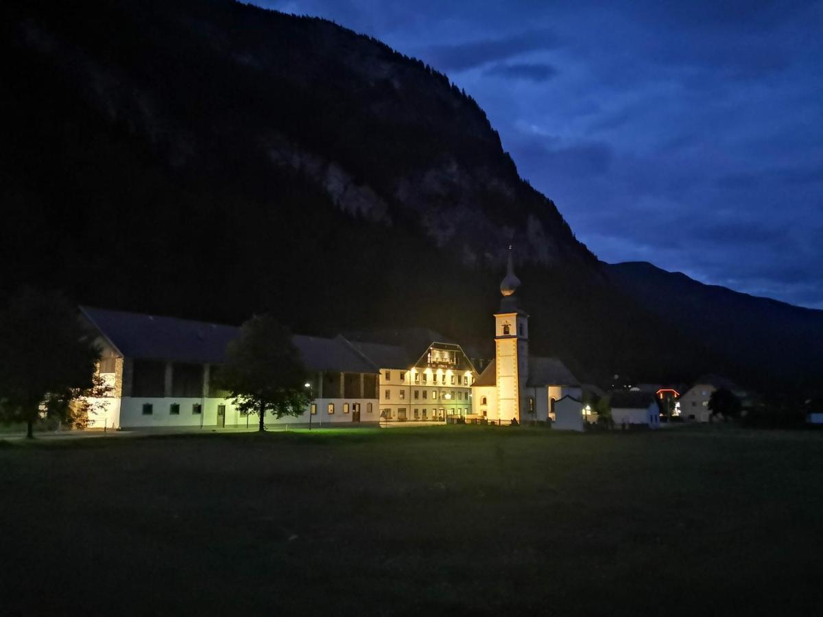 Landhotel Postgut - Tradition Seit 1549 Tweng Exterior foto
