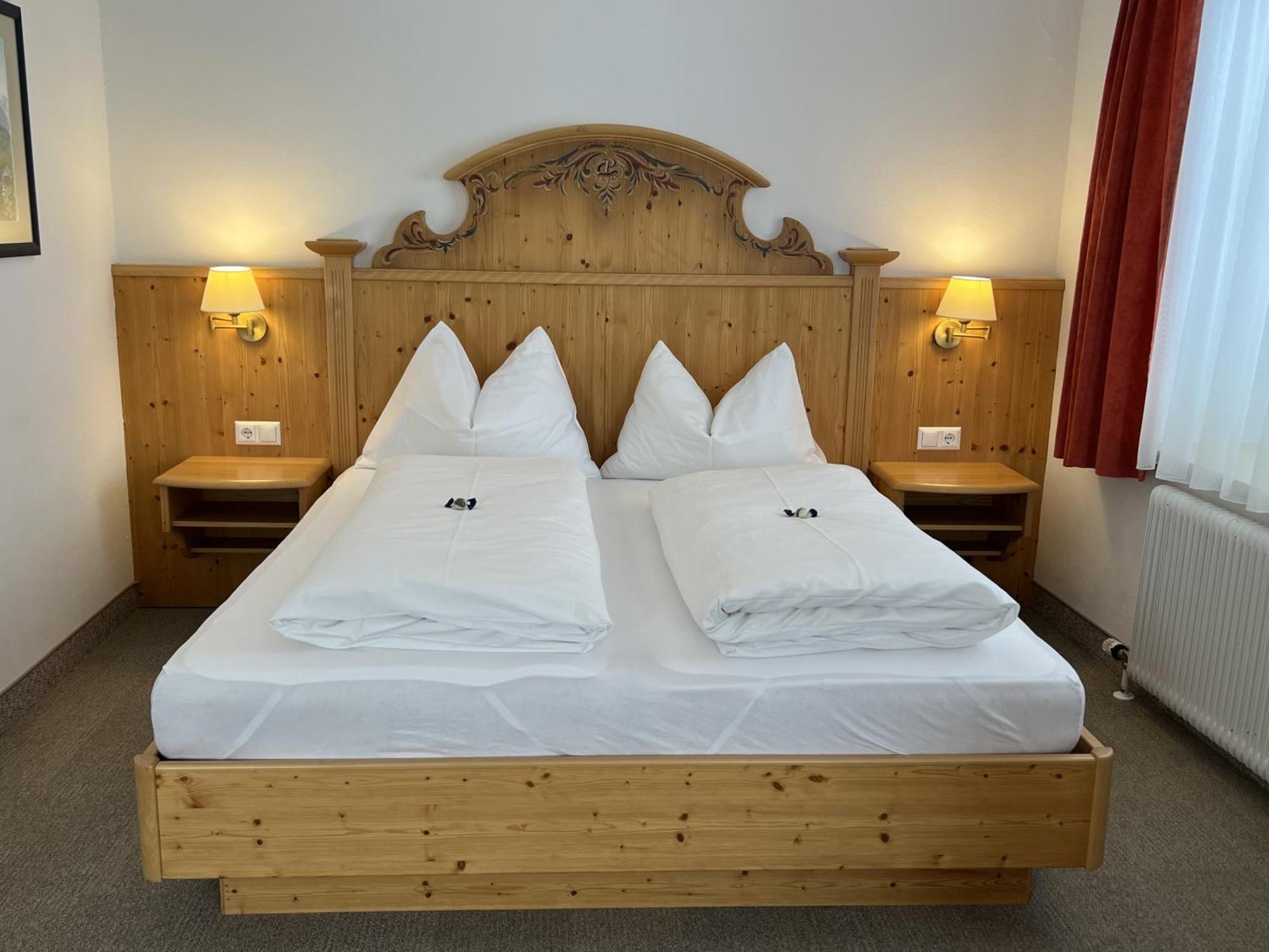 Landhotel Postgut - Tradition Seit 1549 Tweng Exterior foto